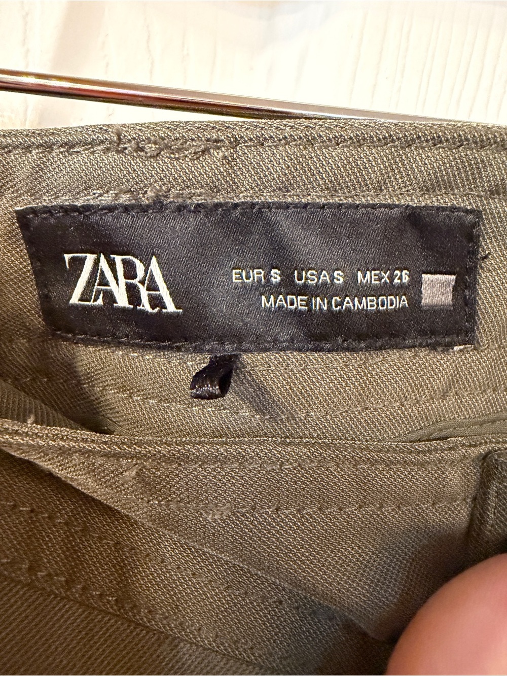 ZARA Olive Green Barrel Leg Jogger Pants | Size Small - Picture 6 of 9